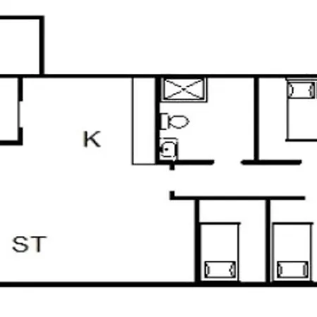 4 Person In